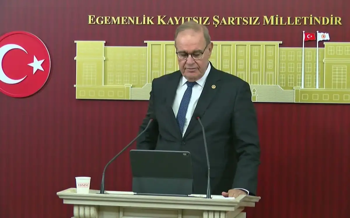 CHP'li Faik Öztrak: "Fon Skandalı Türkiye'nin Finansal Susurluk'u"