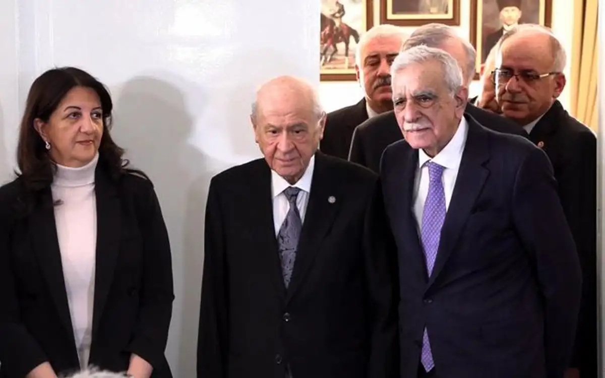 DEM Parti İmralı Heyeti MHP Lideri Bahçeli ile Bir Araya Geldi