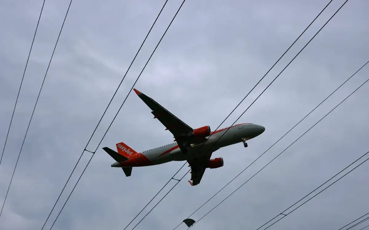 Lufthansa Frankfurt seferlerine fazla yakıt talimatı verdi
