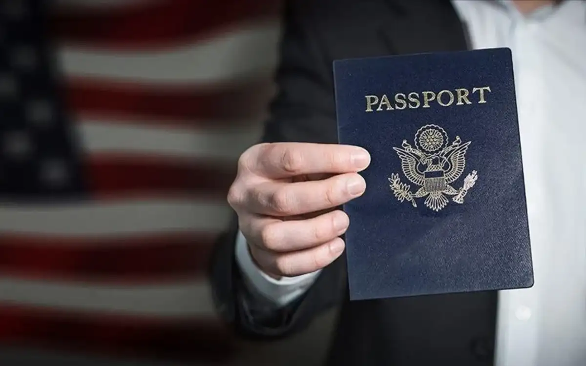 Microsoft Başkanı'ndan Trump yönetimine green card uyarısı