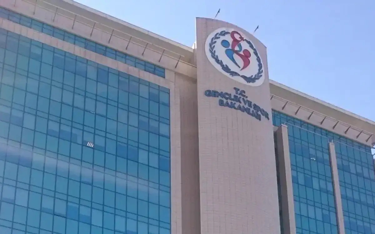 GSB'den Öğrenim Kredisi Borcu Dolandırıcılığına Karşı Uyarı