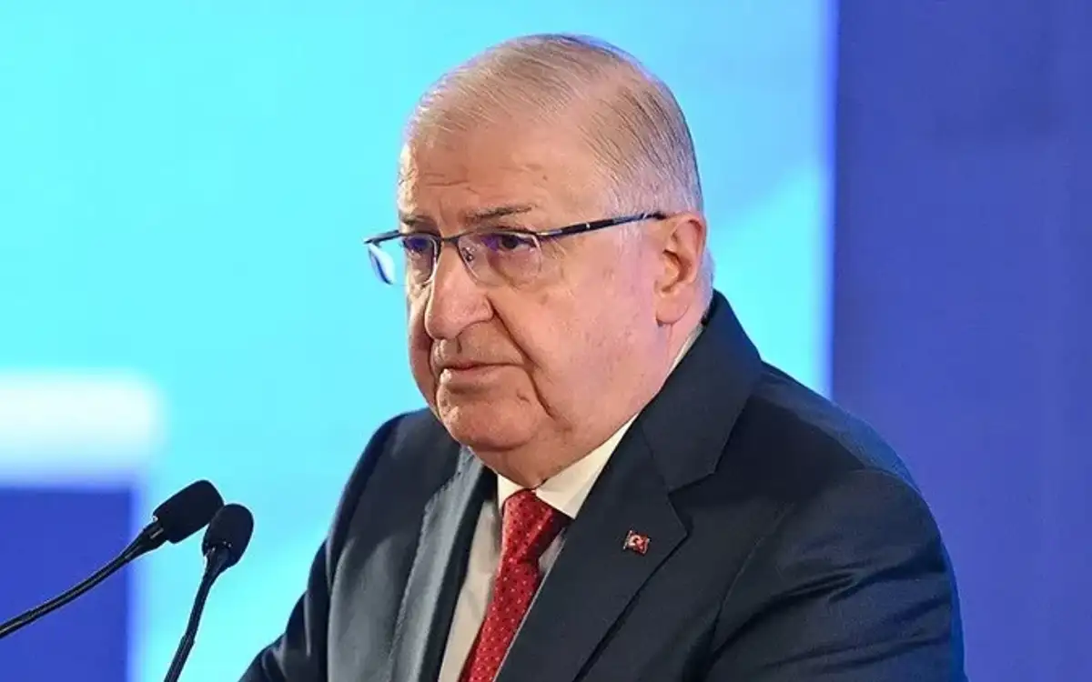 Milli Savunma Bakanı Yaşar Güler Katar'da Resmi Temaslarda