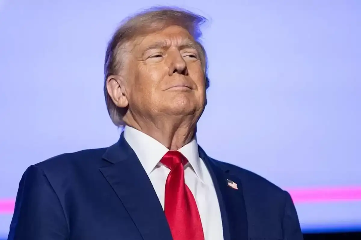 ABD Adalet Bakanlığı, Trump'a Karşı Açılan "Seçimlere Müdahale" Davasını Düşürdü