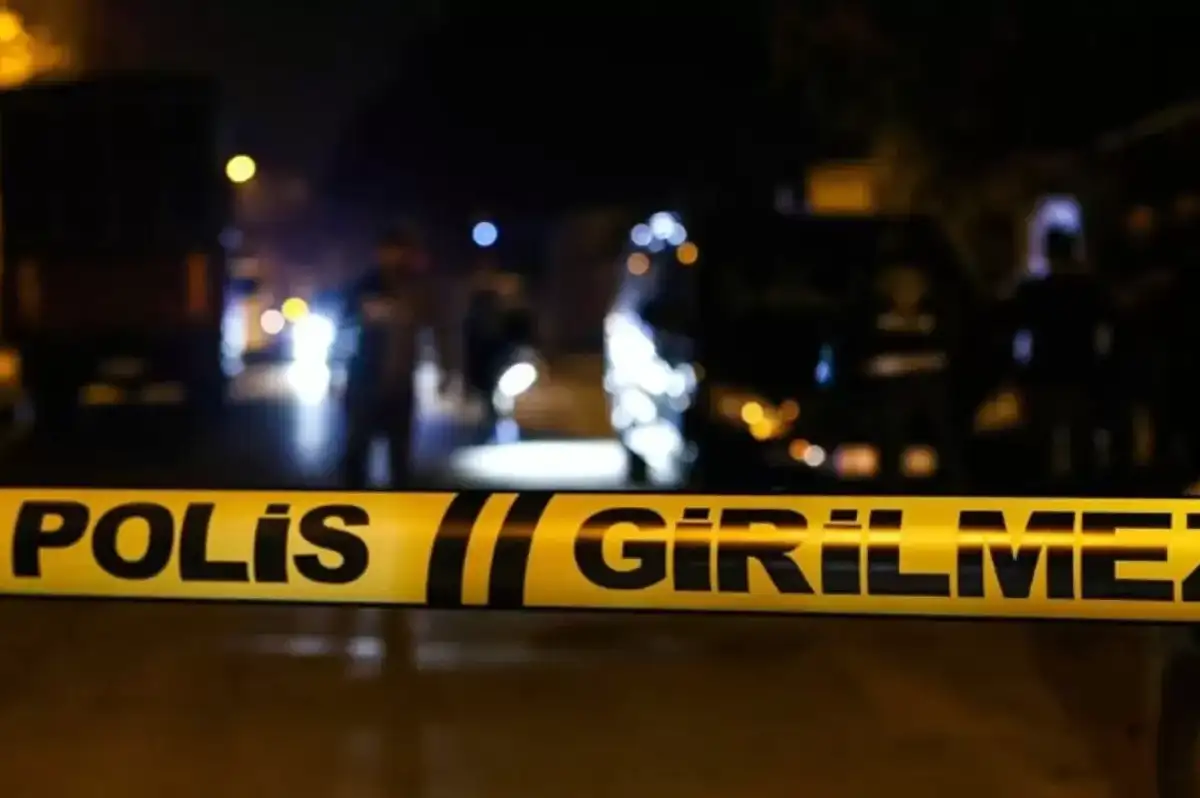 Adana’da Feci Kaza: Elektrikli Bisiklete Çarpan Araç 1 Can Aldı