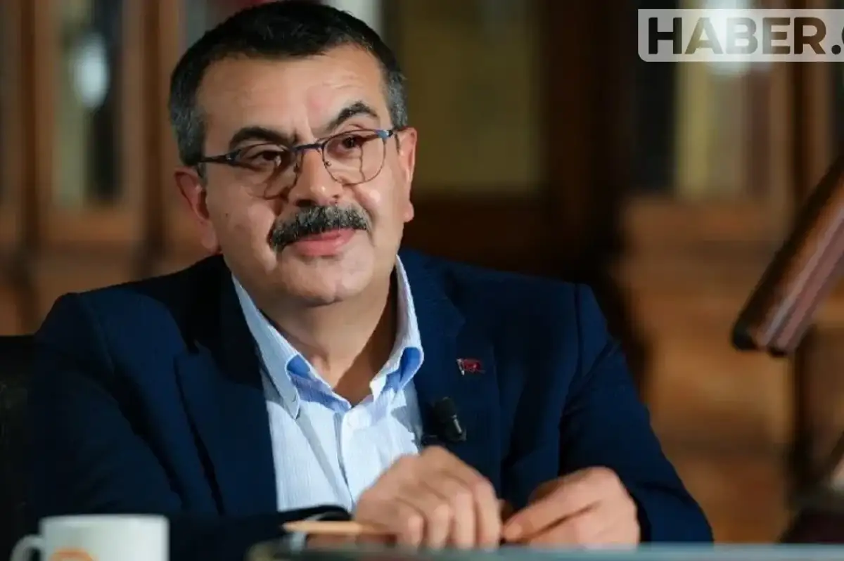 Bakan Tekin Açıkladı: Yeni Müfredat Bu Yıl Başlıyor