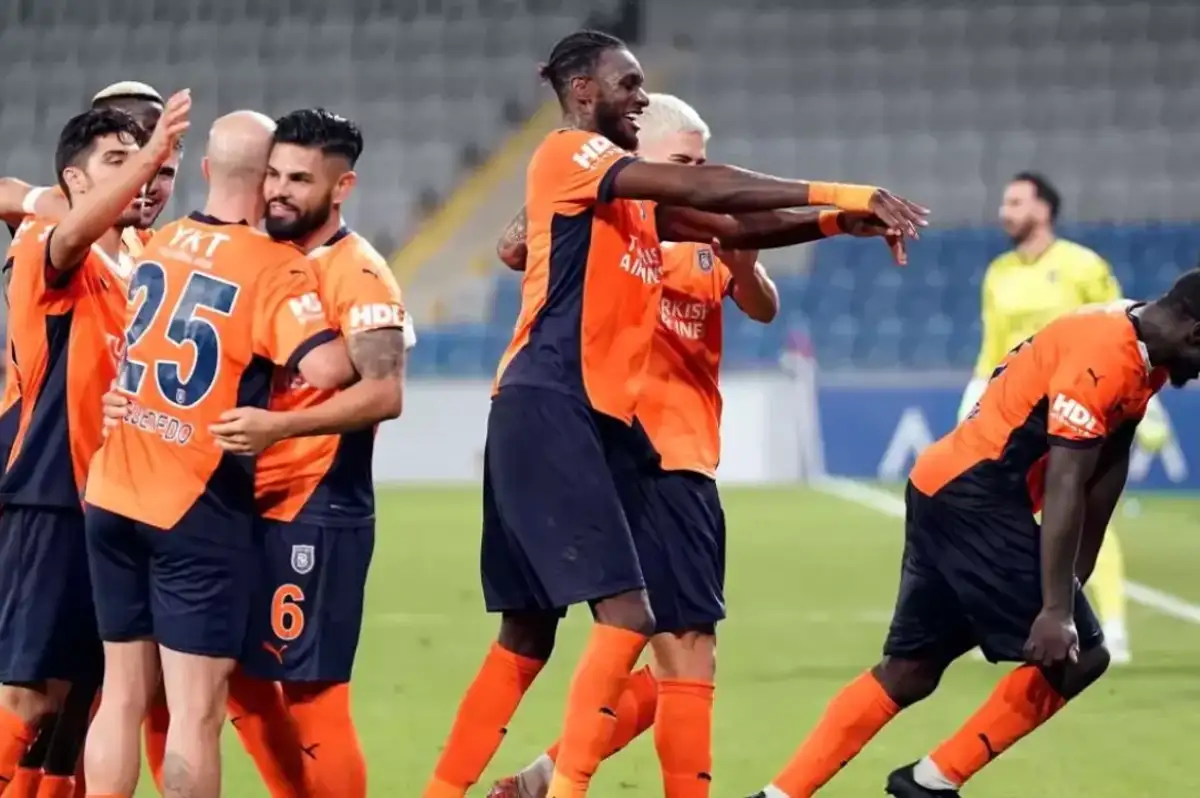 Başakşehir Petrocub Maçı Ne Zaman? Başakşehir Petrocub Maçı Hangi Kanalda? Başakşehir Petrocub İlk 11'ler!