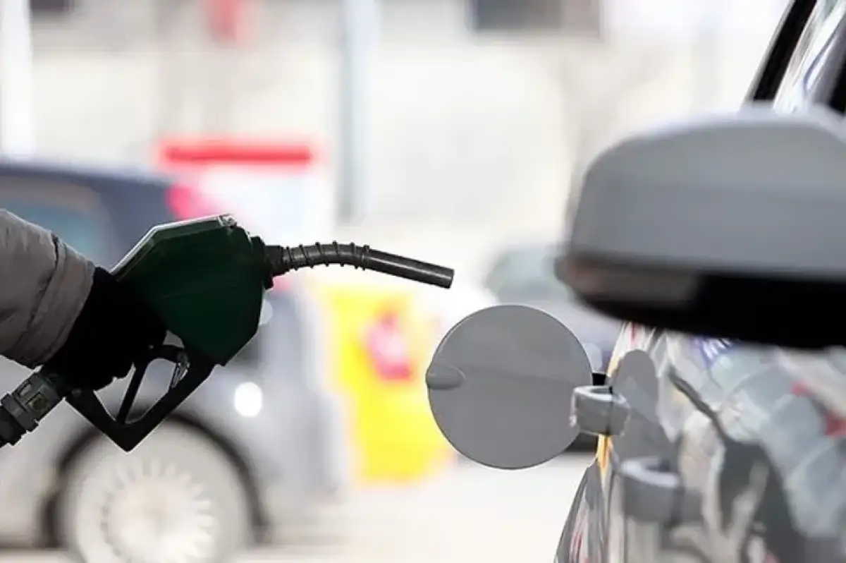Benzine Bir Zam Daha: 15 Aralık 2024 Pazar Akaryakıt Fiyatları!
