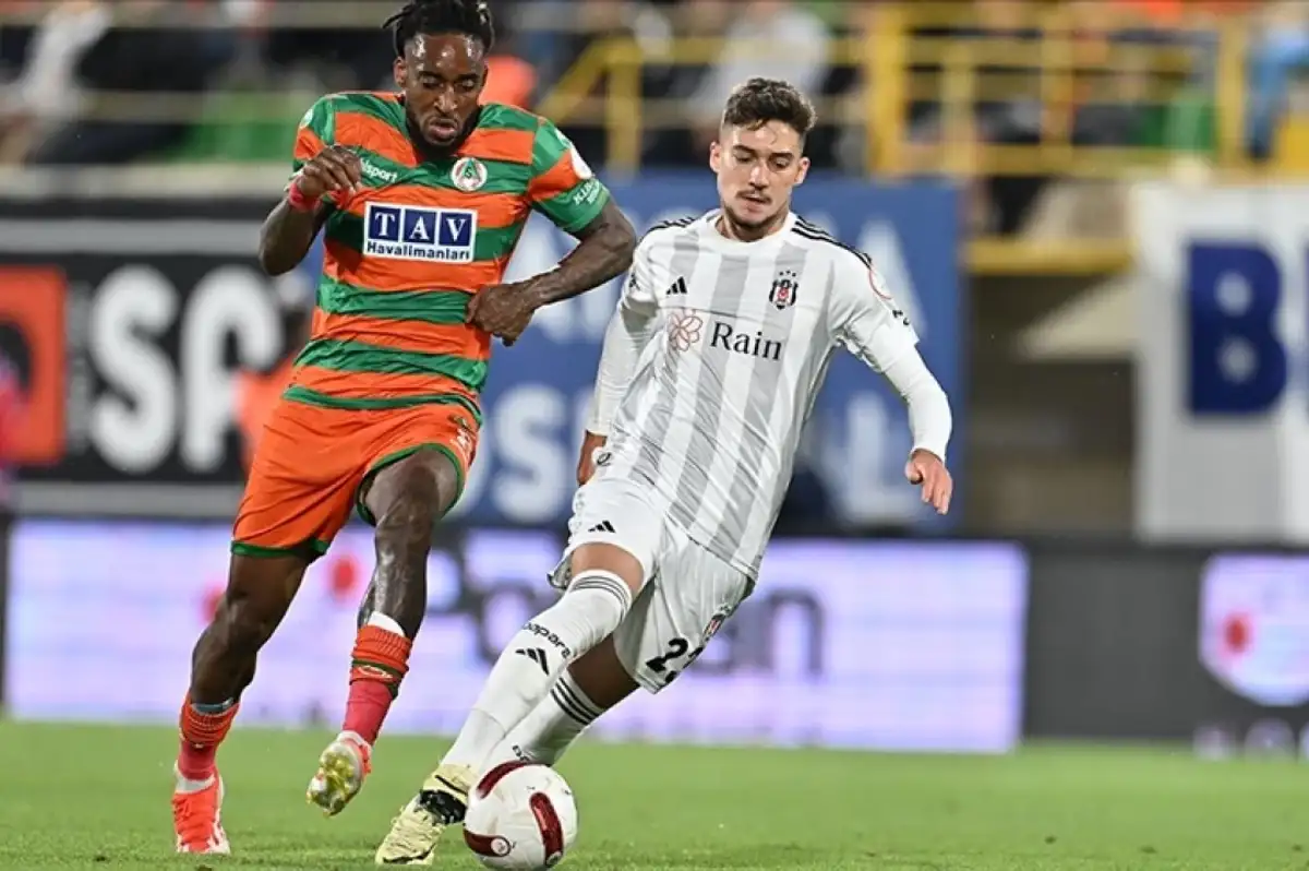 Beşiktaş Alanyaspor Maçı Ne Zaman? Beşiktaş Alanyaspor Maçı Hangi Kanalda? Beşiktaş Alanyaspor İlk 11'ler!