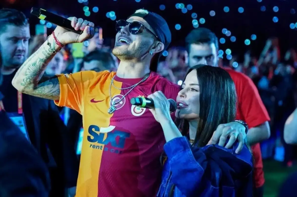 Bomba İddia: Icardi ile Simge Sağın Sevgili Oldu!
