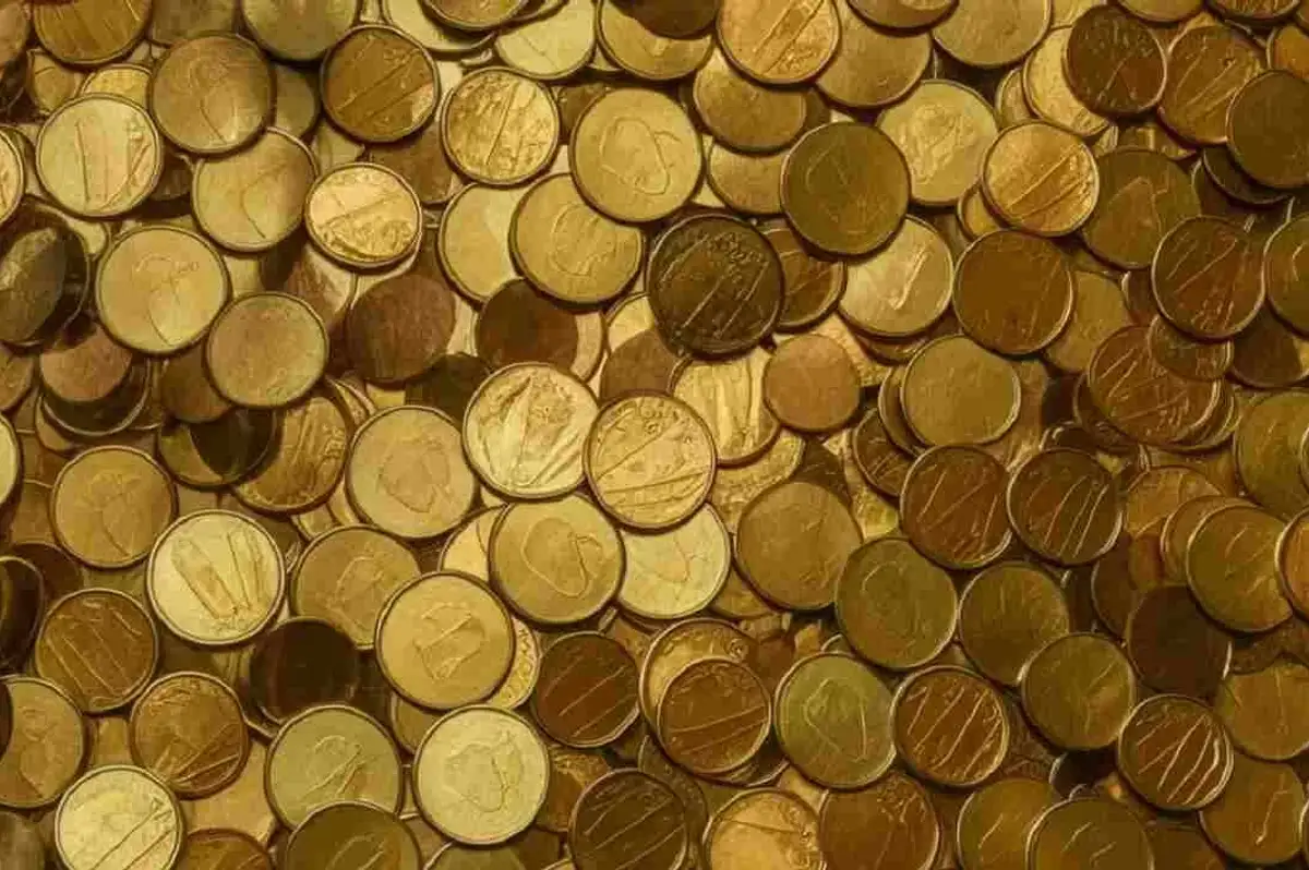 Borsa İnişte! Altında 2700 Lira Beklentisi