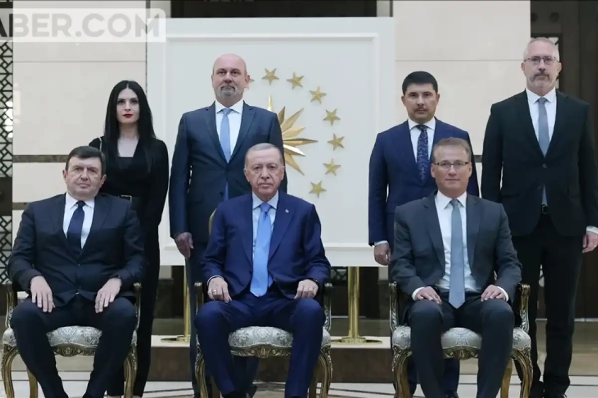 Büyükelçilerden Cumhurbaşkanı Erdoğan'a Güven Mektubu