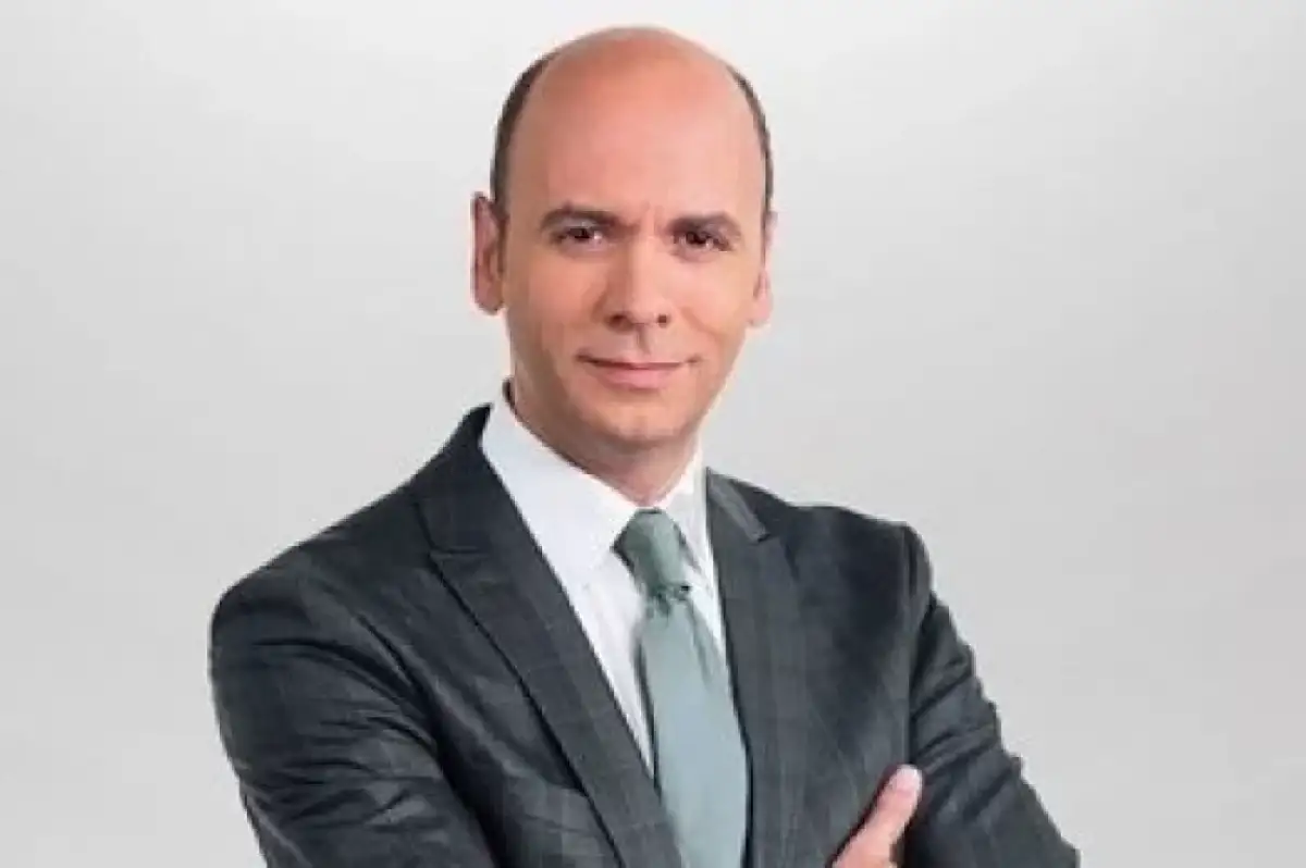 Canlı Yayında Panik Anları: Cem Öğretir'in Burnu Neden Kanadı? İşte Cem Öğretir Hakkında Tüm Bilgiler
