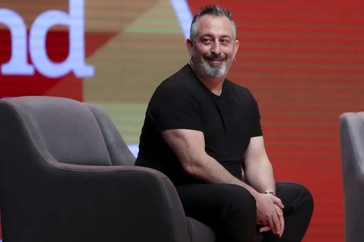 Cem Yılmaz Kahve Dünyası'nın Reklam Yüzü Oldu