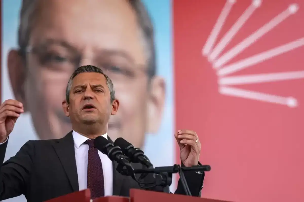 CHP Lideri Özgür Özel’den Kayyım Tepkisi: Esenyurt İçin Yeni Karar