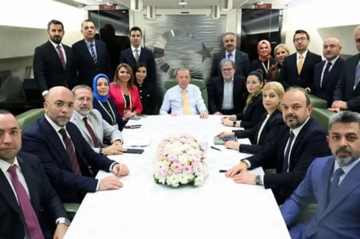 Cumhurbaşkanı Erdoğan'dan Mısır Dönüşü 'Suriye' Açıklamaları