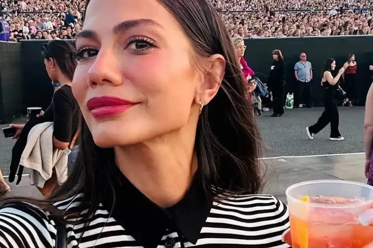 Demet Özdemir, Adele Konseri ile Göz Kamaştırdı