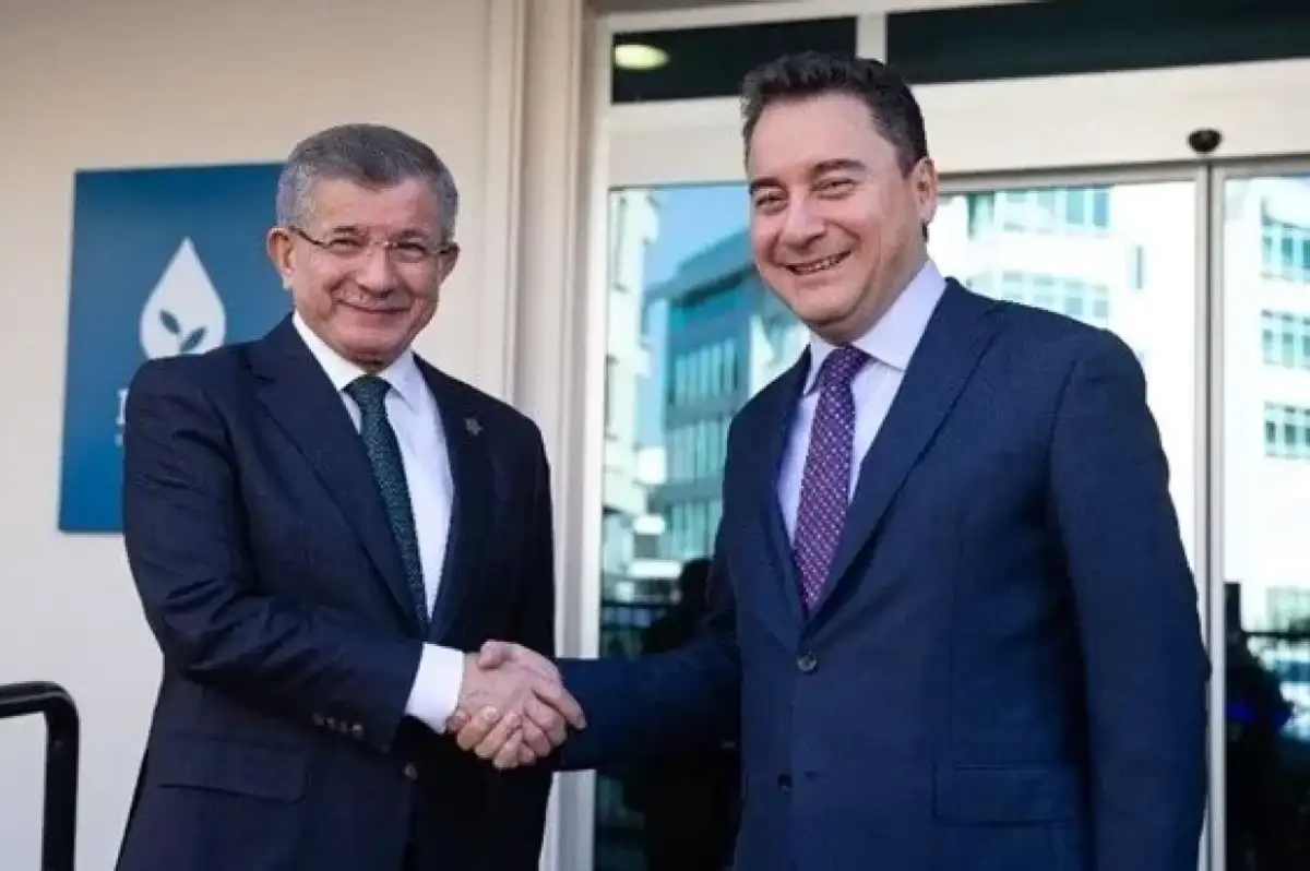 DEVA Partisi ile Gelecek Partisi Birleşmeyecek: Babacan ve Davutoğlu'nun Bundan Sonraki Yol Haritası Ne Olacak?