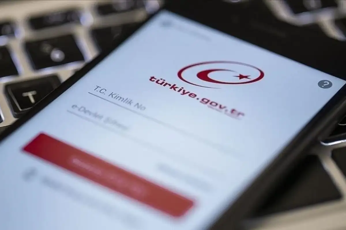 e-Devlet Kapısı 16 Yaşında: 10 Bine Yakın Dijital Hizmet Sunuyor