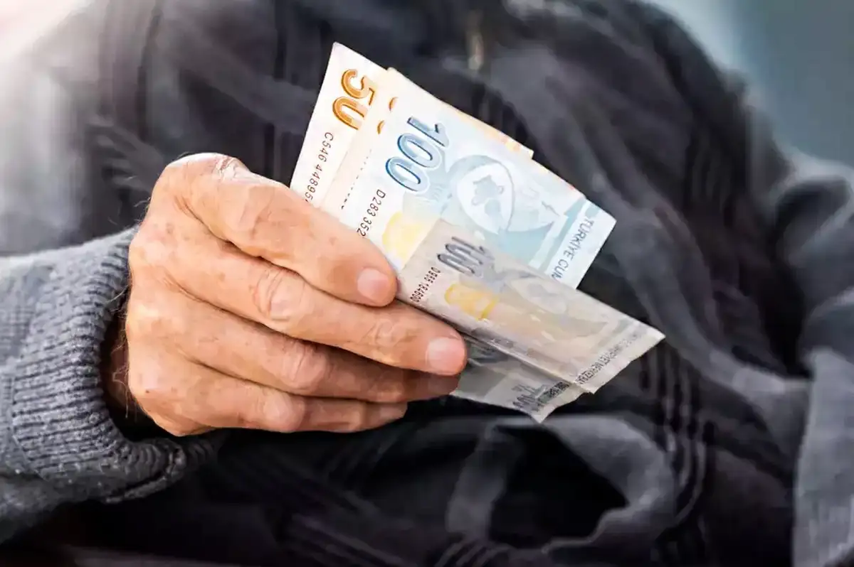 Emekliye TÜFE Artışı Yetmez; Seyyanen 10 Bin TL Zam Yapılmalı!