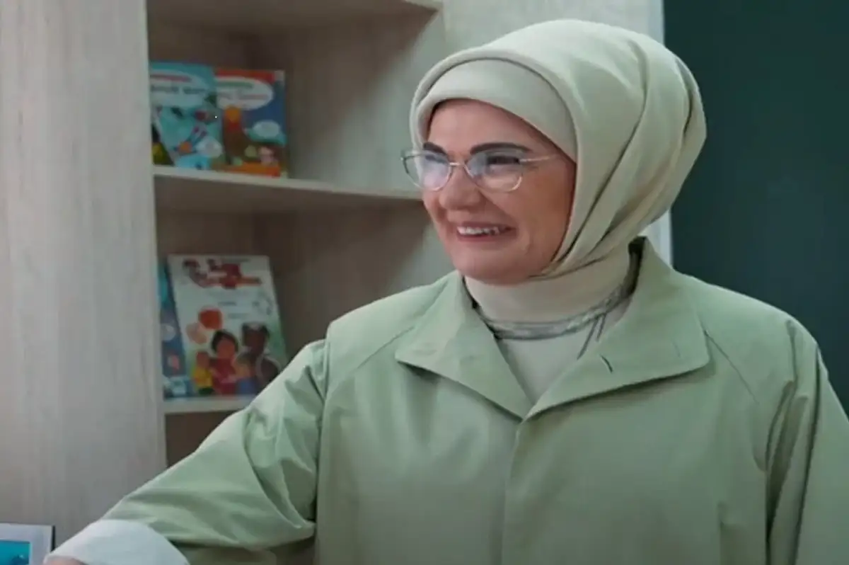 Emine Erdoğan'dan Tebrik Mesajı! Filistinli Mühendis 'e  Övgü Dolu Sözler