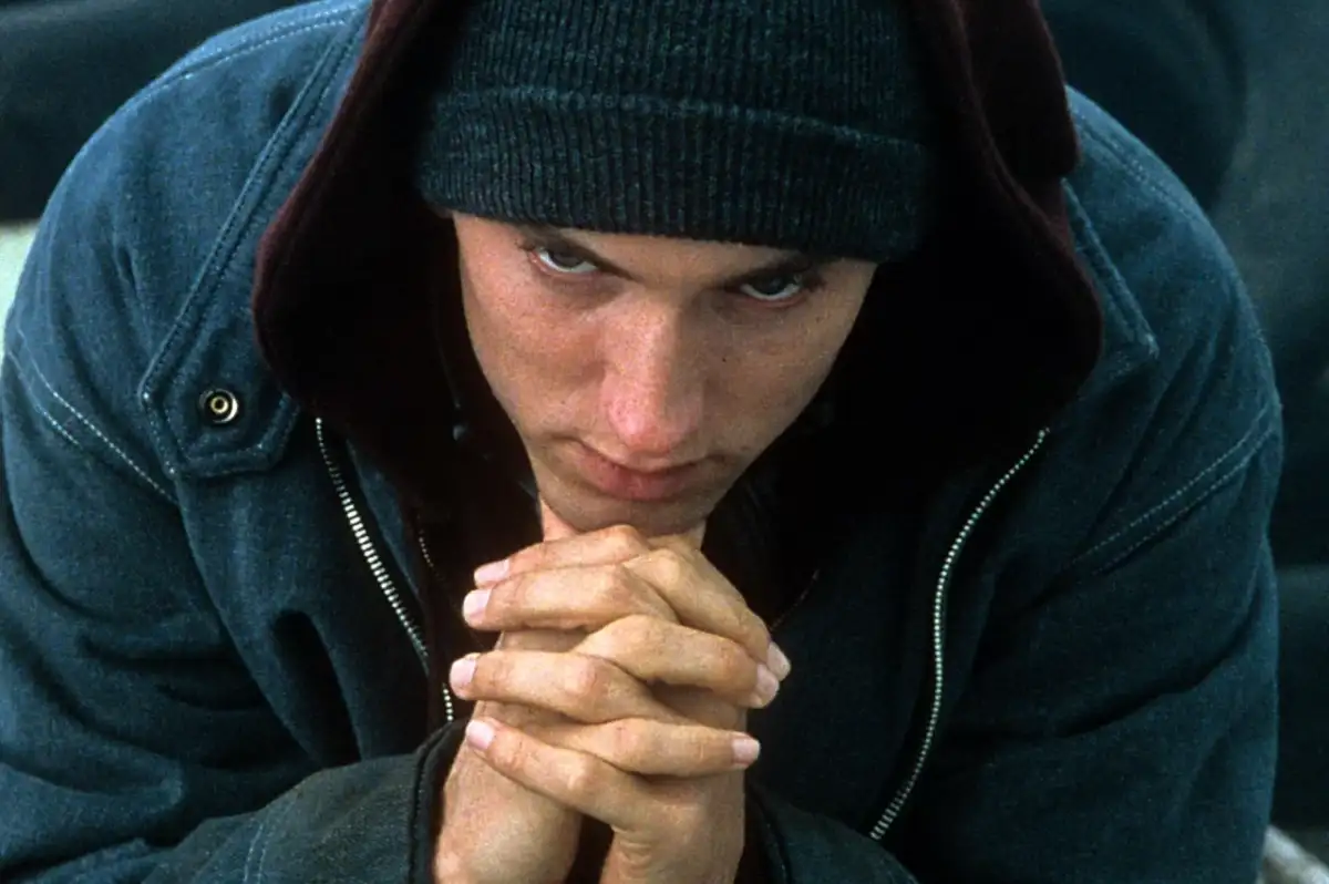 Eminem Dede Mi Oldu? Eminem Kızı Hailie Jade’in Hamile Olduğunu Müzik Videosuyla Duyurdu