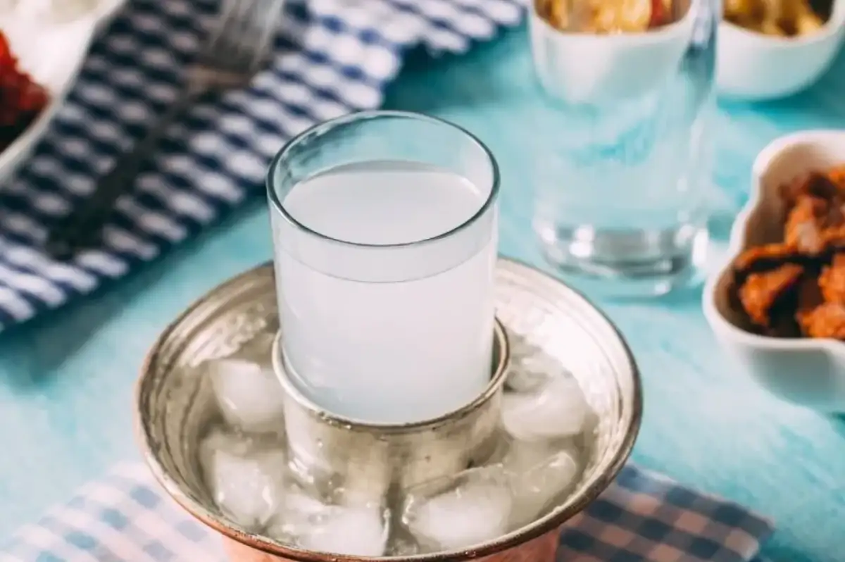 En Yumuşak İçimli Rakı Hangisi? En Hafif ve En Sert Rakılar Hakkında Bilmeniz Gerekenler