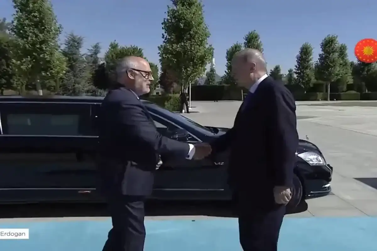 Estonya Cumhurbaşkanı Türkiye Hakkında Samimi Açıklama Yaptı: Kilo Almamak Mümkün Değil