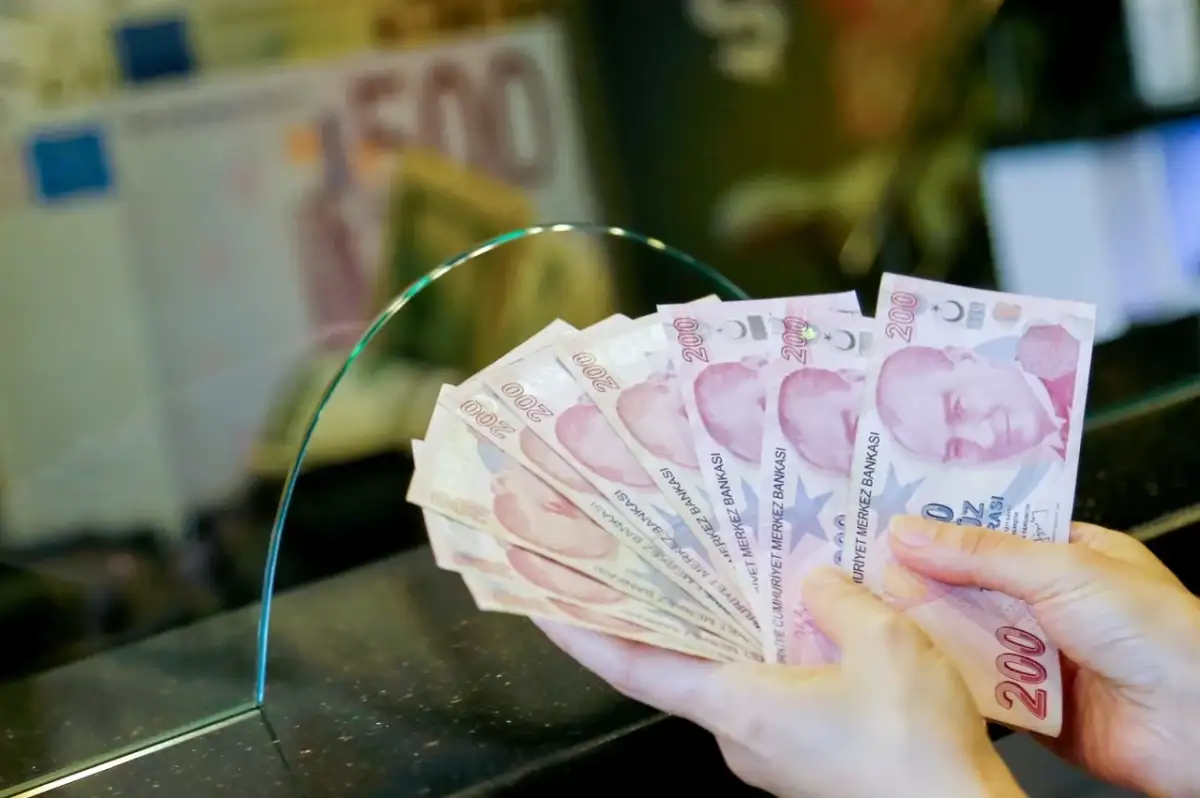 Ev Sahipleri ve Kiracılar Dikkat: Elden Kira Ödemeye Ceza Yolda