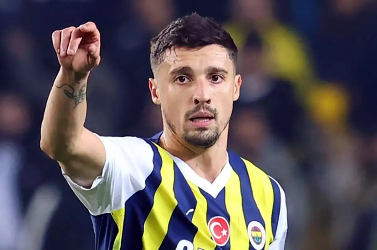 Fenerbahçe'den Ayrılan Rade Krunic'ten Flaş İtiraf: "Türkiye Bana Göre Değildi"