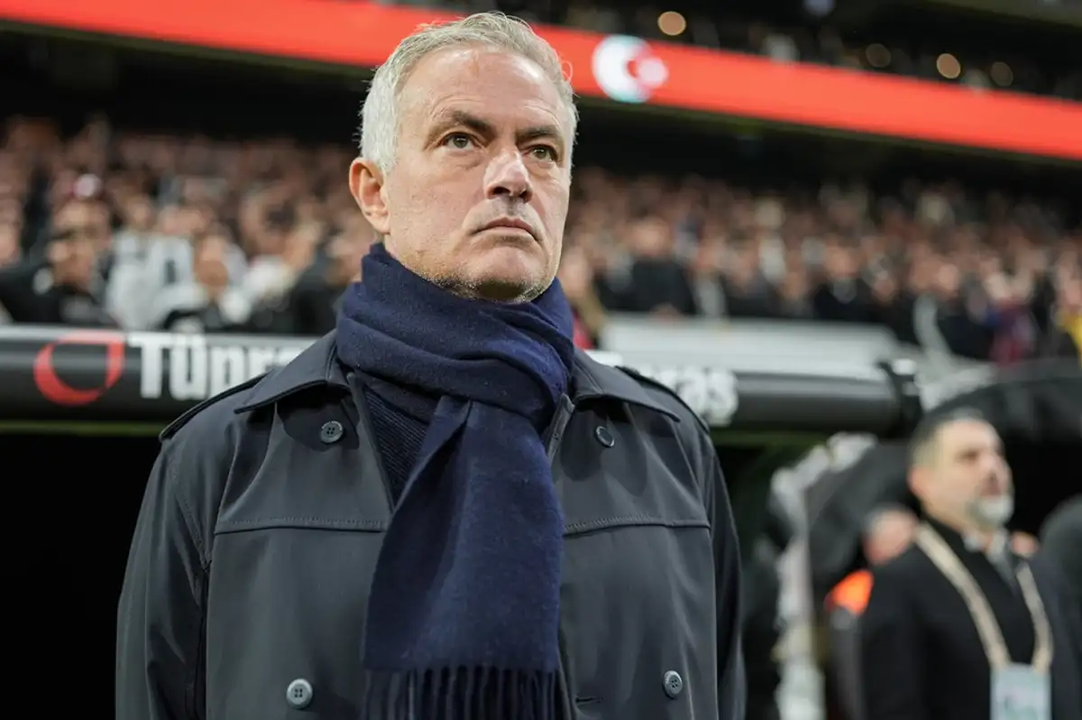 Fenerbahçe'den Jose Mourinho Açıklaması! Zor Bir Operasyon Geçirmişti