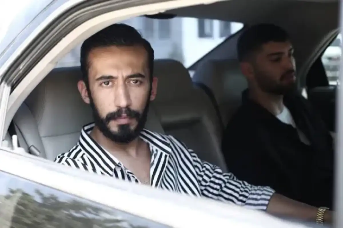 Gazapizm Sevgilisiyle İlk Kez Görüntülendi! Anıl Murat Acar Kimdir, Kız Arkadaşı Kim?