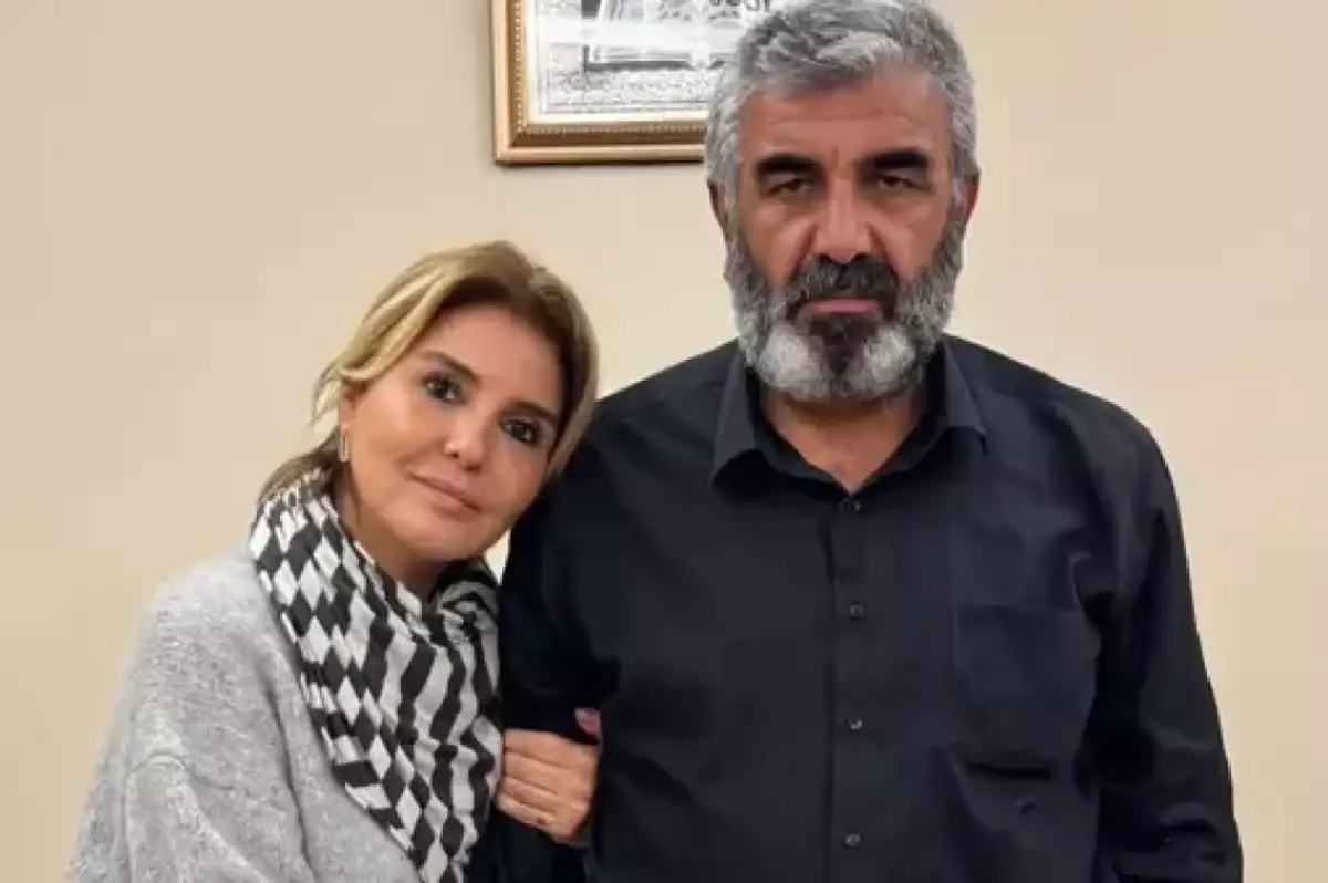 Gülben Ergen, Rojin Kabaiş'in Babasını Ziyaret Etti! Takipçisine Verdiği Yanıt Takdir Topladı