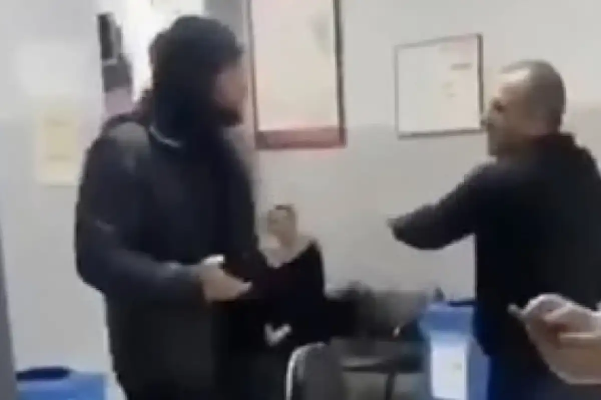 Güngören'de Aile Sağlığı Merkezi'nde Saldırı: Masa Üzerindeki Bilgisayarlara Zarar Verdi
