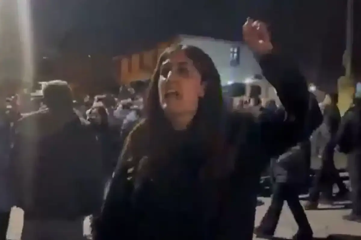 Halkı Sokağa Çağıran Eş Başkan Gözaltına Alındı