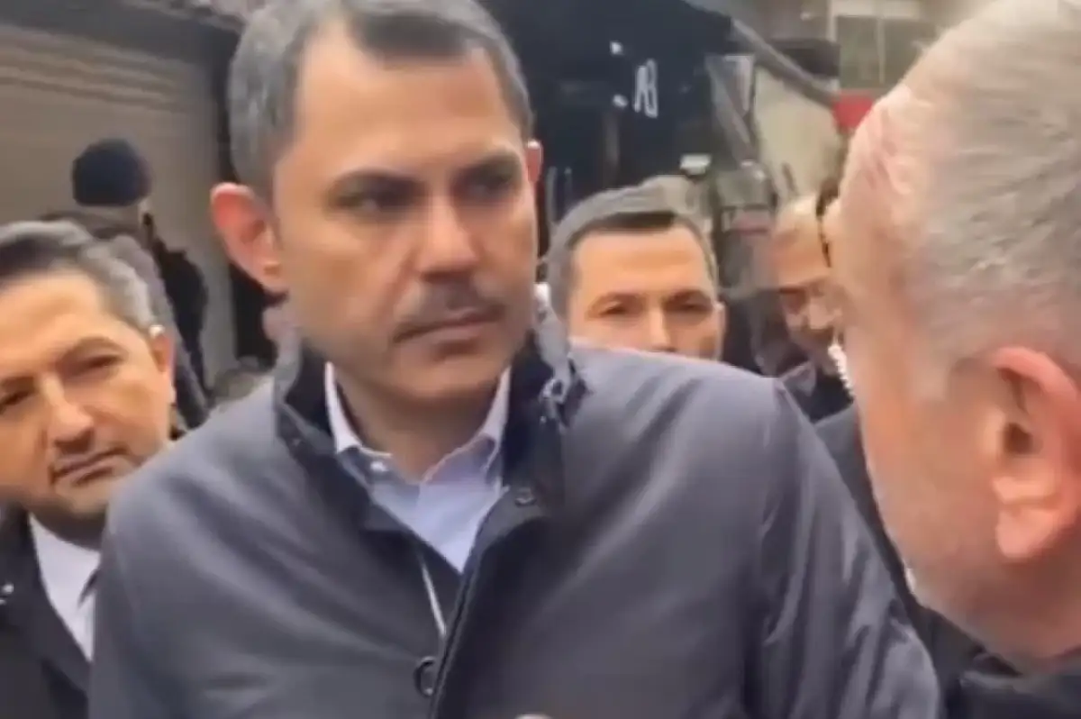 Hataylı Depremzede Murat Kurum'a Dert Yandı: "Ben AKP Üyesiyim, Bana Bu Yapılıyorsa, Vatandaşa Neler Yapılıyordur"