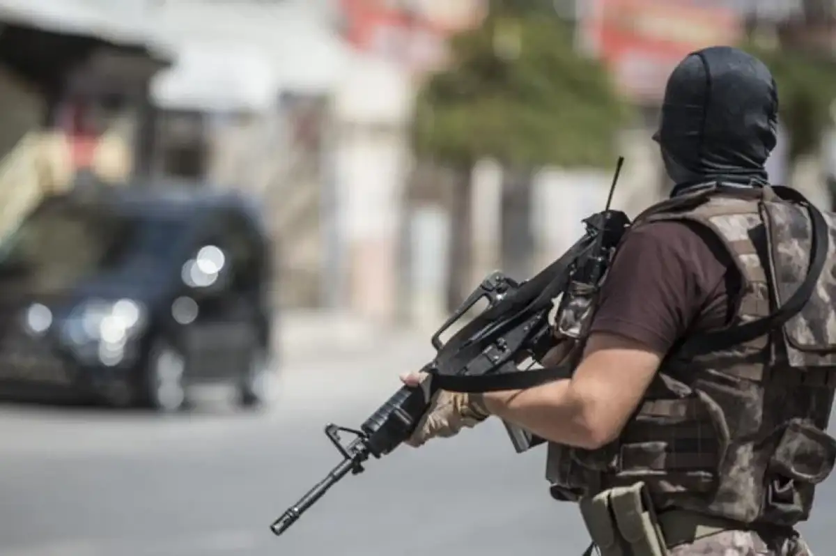 İstanbul'da DEAŞ operasyonu: 12 gözaltı