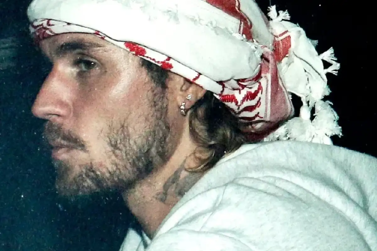 Justin Bieber Kefiye Taktı! Almanya'nın Sağcı Gazetesi'nin Gözünden Kaçmadı