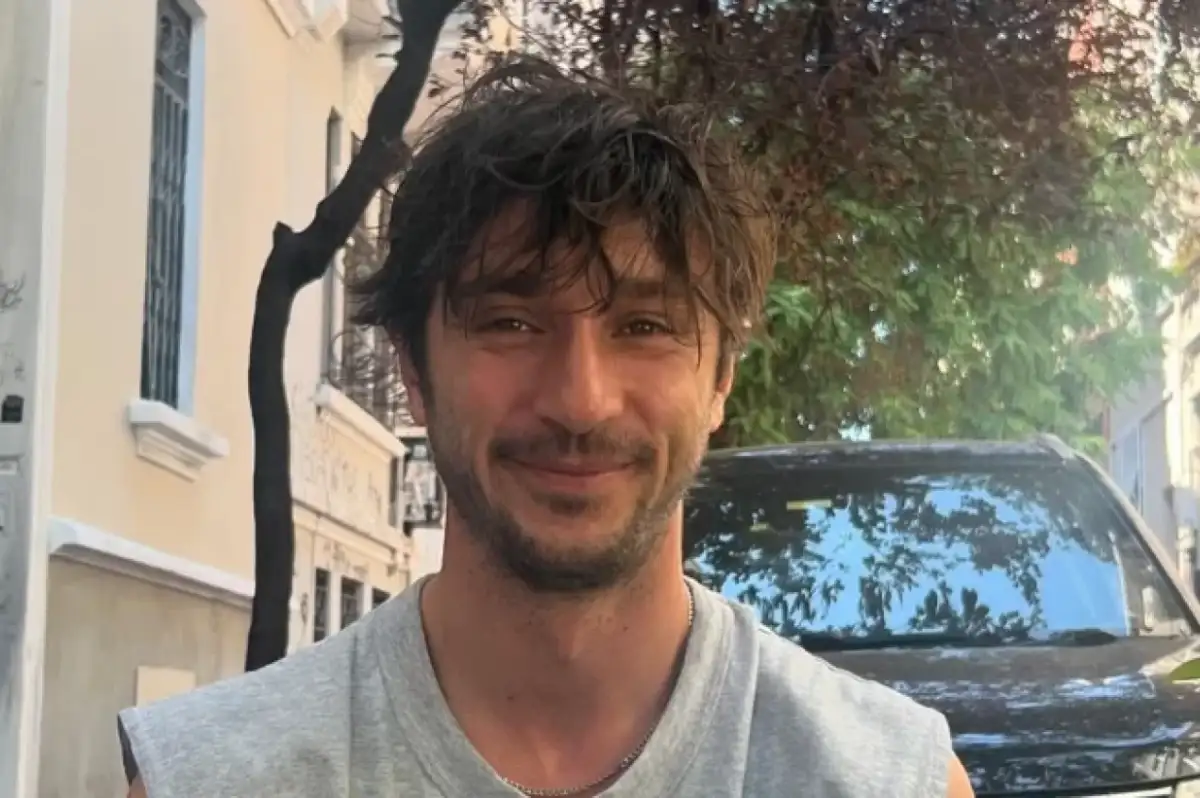 Kimler Geldi Kimler Geçti Sarp Kimdir? Ahmet Rıfat Şungar'ın Canlandırdığı Karakterin Hikayesi