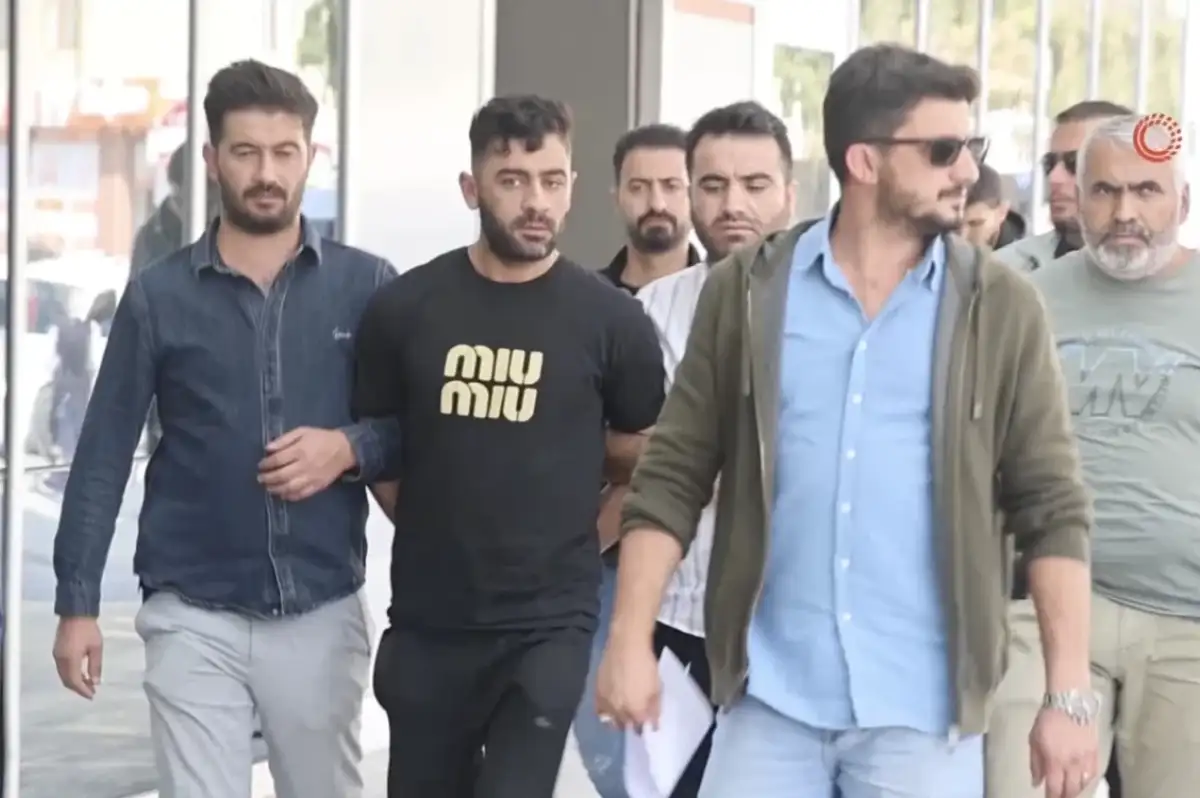 Konya’da Cezaevi Firarisinin Yüzsüzlüğü: Gazetecilere “Başlığı Düzgün Atın” Dedi!