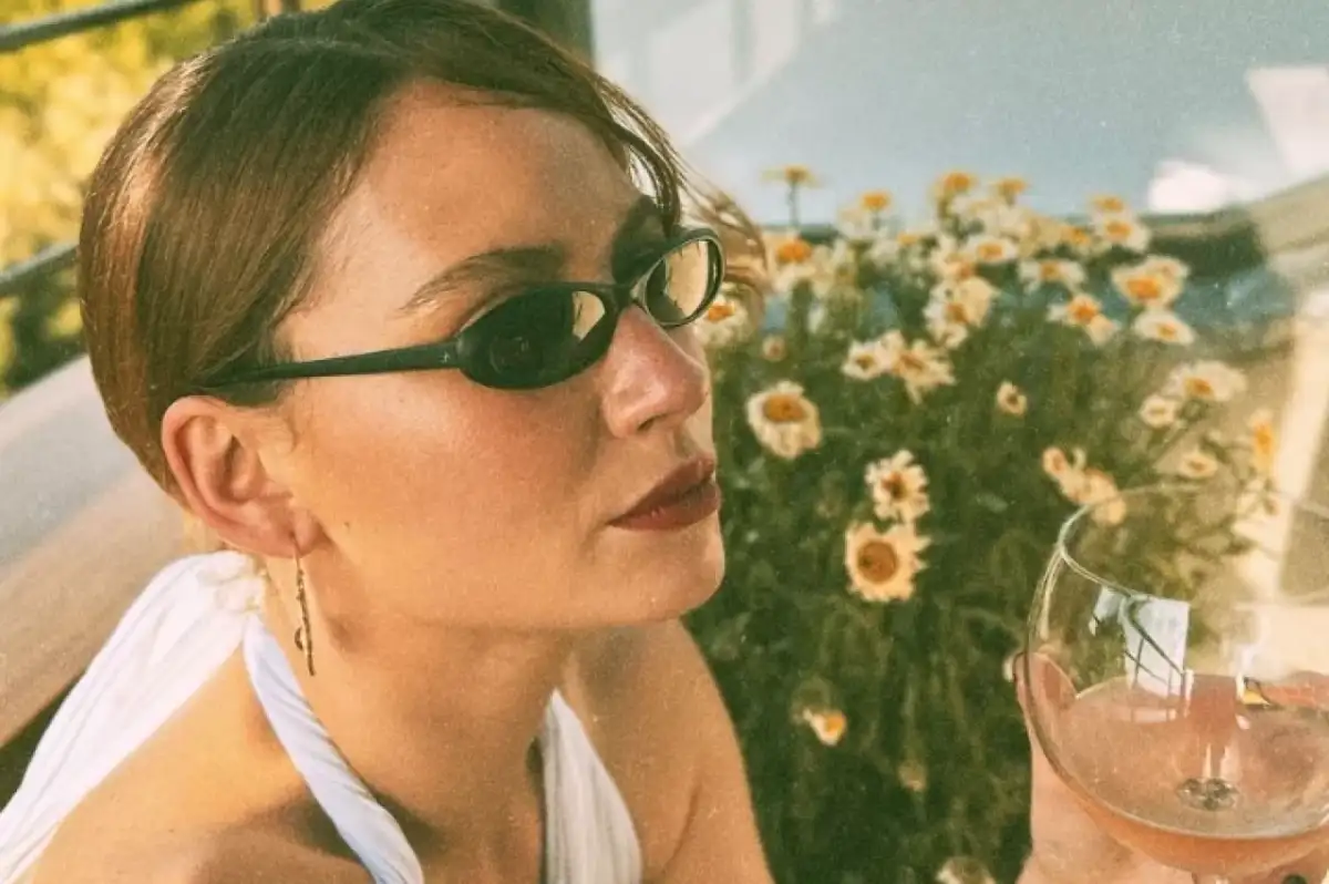 Kör Nokta Asude Kimdir? İlayda Çevik’in Canlandırdığı Karakterin Hikayesi