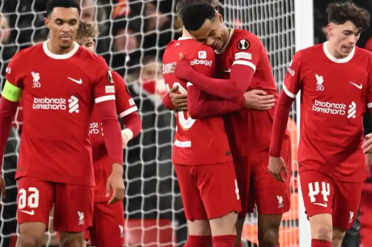 Liverpool Bayer Leverkusen maçı muhtemel 11'ler! Liverpool - Bayer Leverkusen maçı hangi kanalda, saat kaçta, şifresiz mi? UEFA Şampiyonlar Ligi