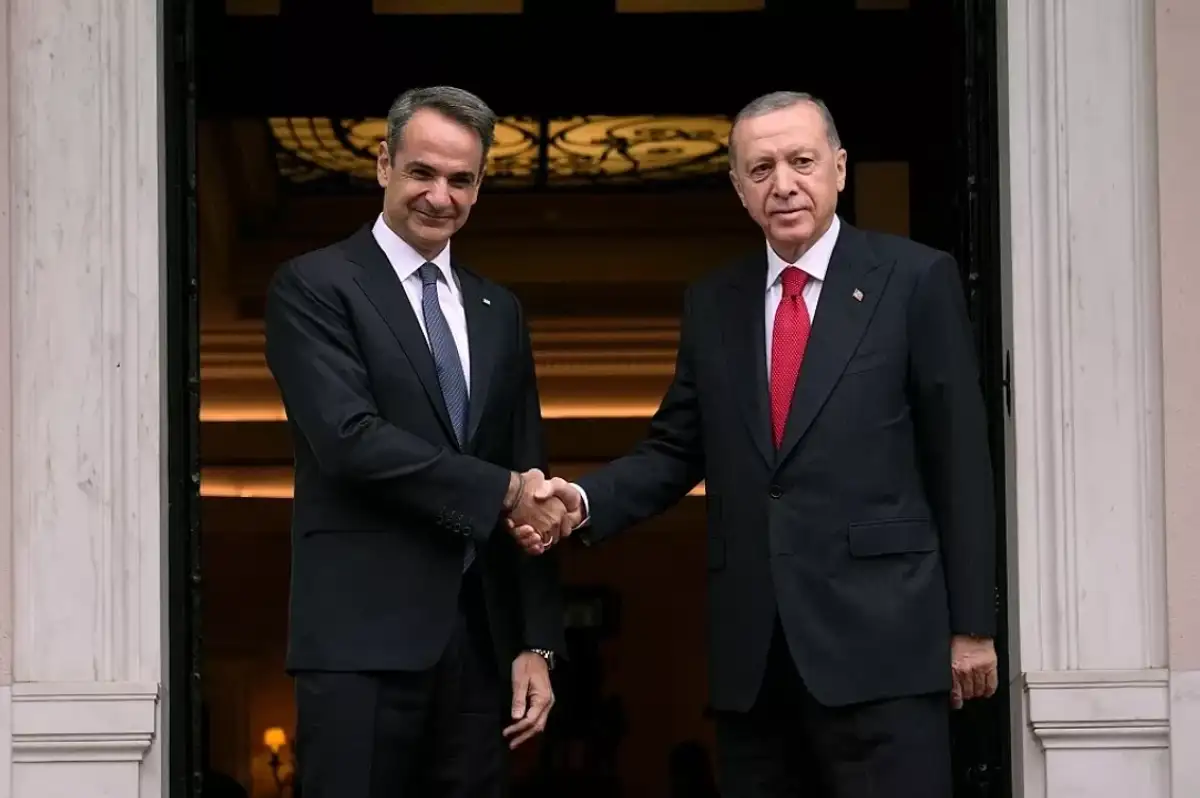 Miçotakis, Türkiye'yi Yunanistan'ın savunma yatırımlarında 'kilit faktör' olarak nitelendirdi