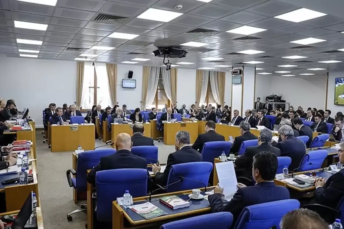 Milli Eğitim Bütçesi TBMM’de Tartışma Yarattı! Geleceğimiz Tasarrufa Kurban Edilemez!