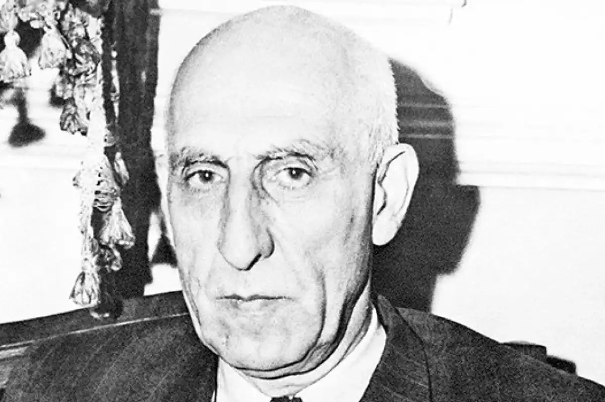 Musaddık Dönemi İran Tarihi: Musaddık Kimdir, Darbesi Nedir, Dönemin Siyasi Etkileri