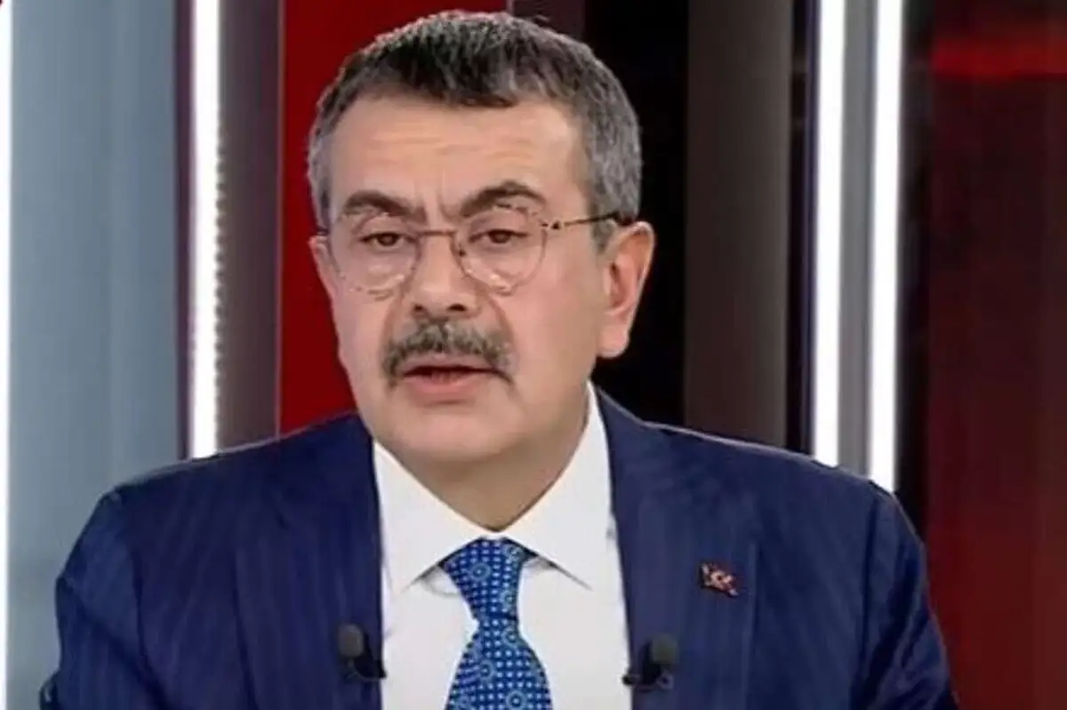 Okullara Yeni Müfredat Geliyor! Hangi Sınıflarda Uygulanacağı Belli Oldu
