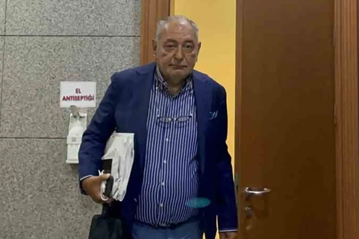 Reha Muhtar Merdiven Kazasında Yaralandı, Yoğun Bakıma Alındı