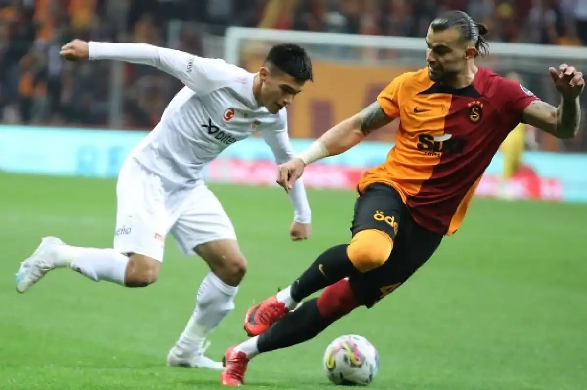 Sivasspor Galatasaray Maçı Ne Zaman? Sivasspor Galatasaray Maçı Hangi Kanalda? İşte İlk 11'ler!