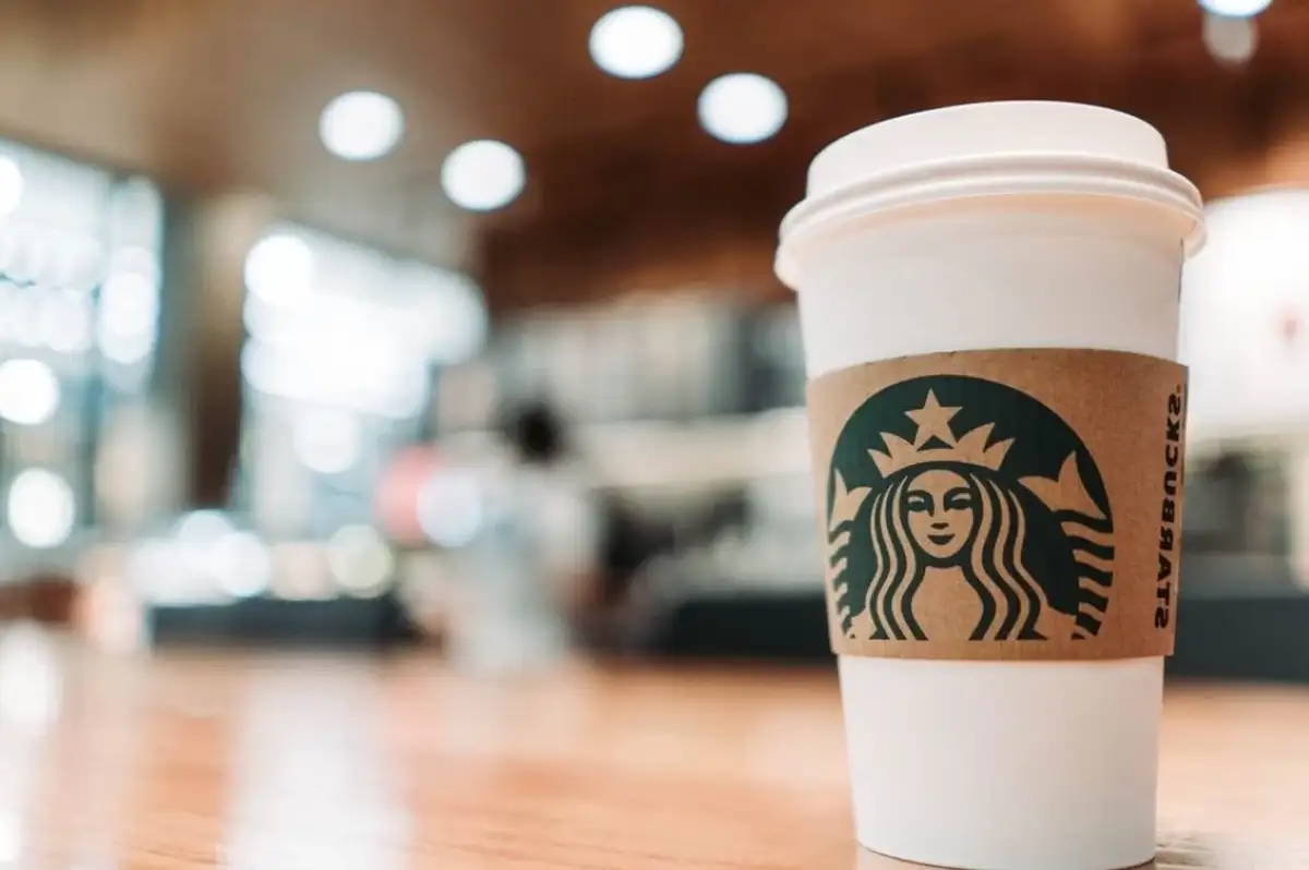 Starbucks'ta Kahve Dışında Ne İçilir? Kahve Sever Olmayanlar İçin Alternatif İçecekler