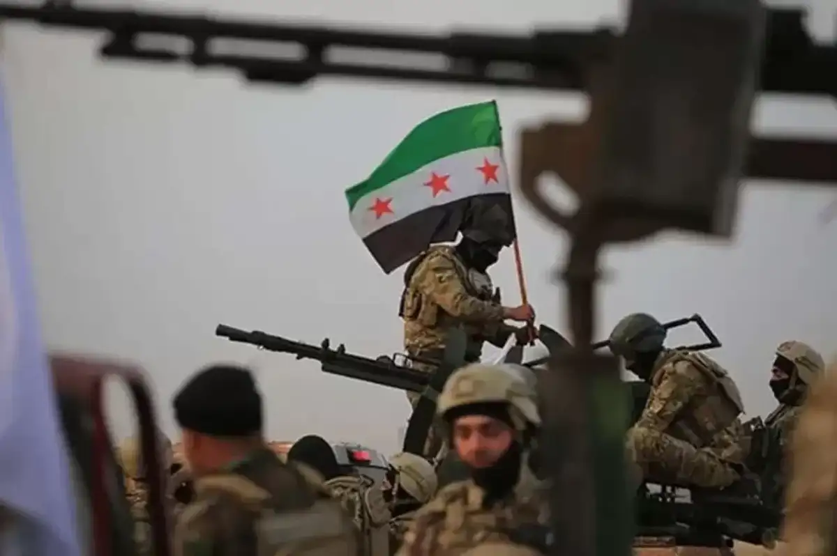 Suriye Milli Ordusu Münbiç'e Operasyon Başlattı