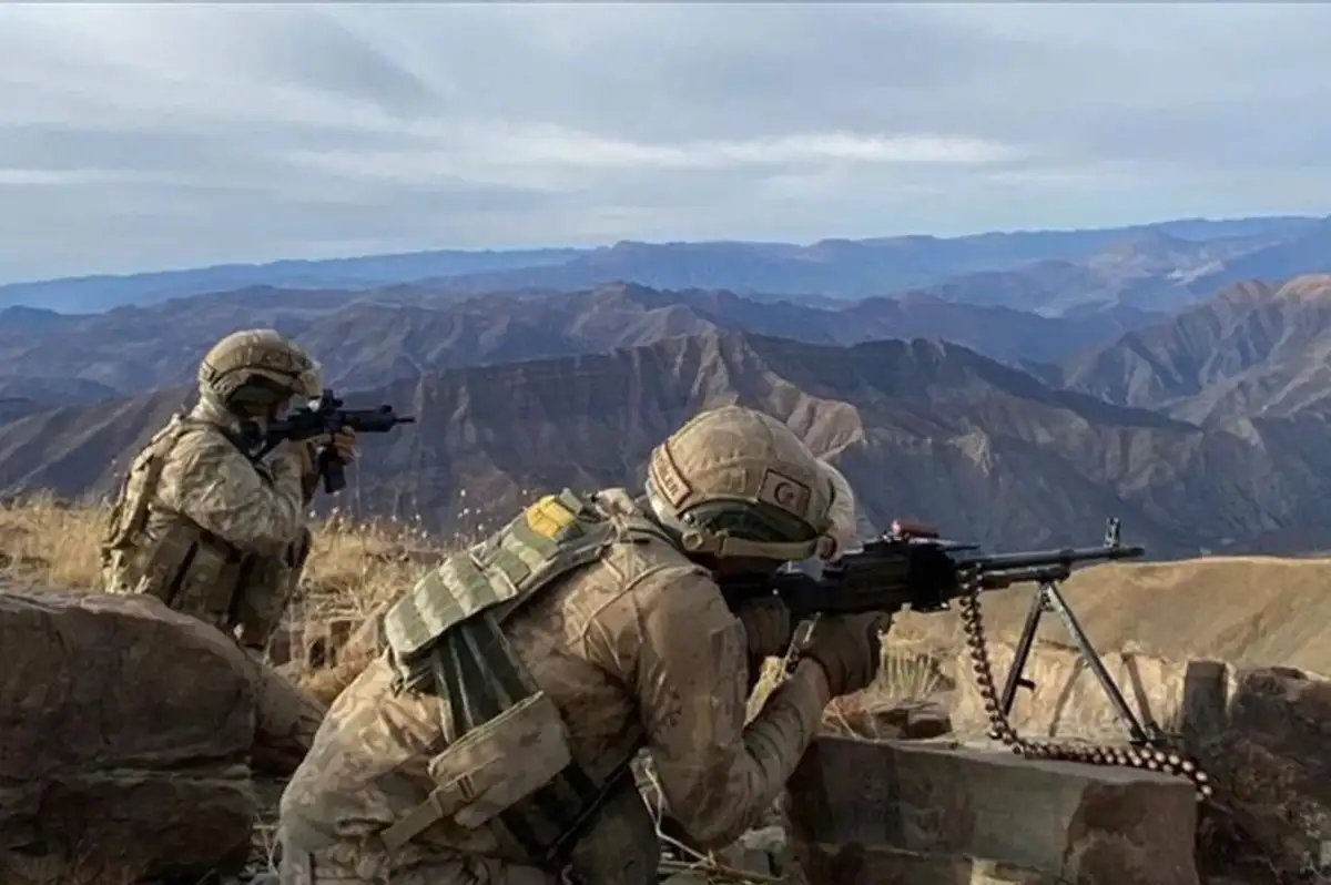 Suriye ve Irak'ta 15 PKK/YPG'li Terörist Etkisiz Hale Getirildi
